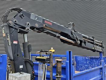 CONTAINER + HIAB 166 CRANE / KRAN